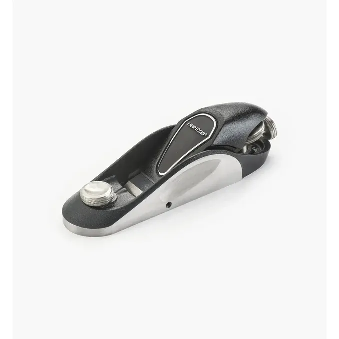 Veritas DX60 Low-Angle Block Plane — Best Ergonomics Veritas DX60 low-angle block plane with green body and Norris-style adjustment mechanism